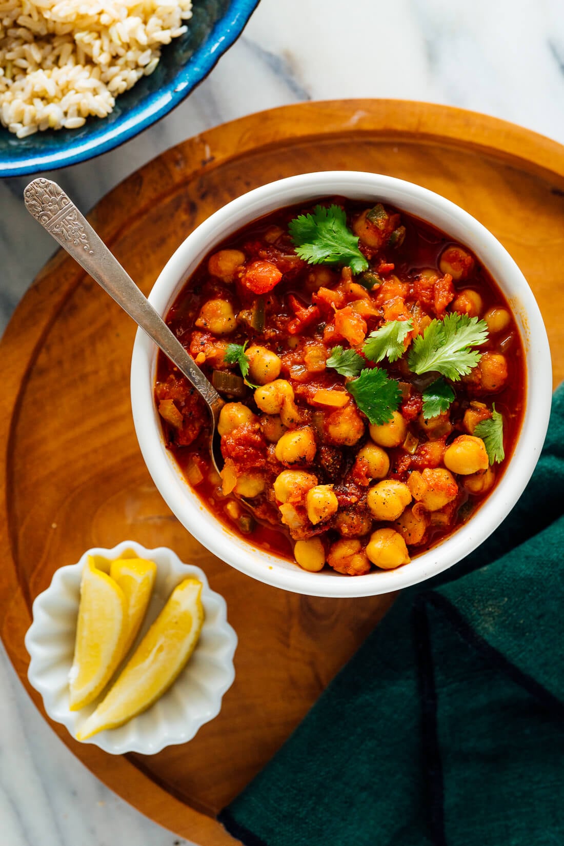 Quick Chana Masala: Delicious & Simple Weeknight Dinner